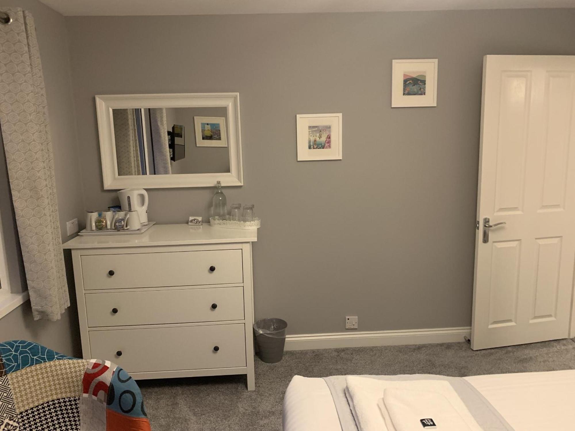 Hensleigh House Bed & Breakfast Charmouth Bilik gambar